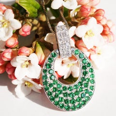 18kt White Gold Tsavorite & Diamond Pendant with 0.94 ct Garnet, Italy, 10 Grams