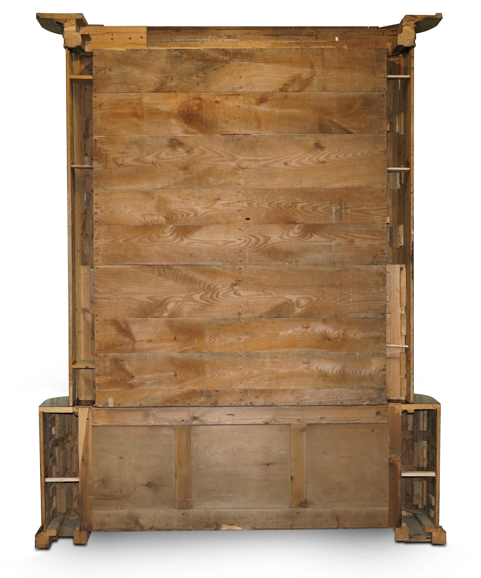 2.8 X 2,2 METER ANTIQUE SAMUEL PEPYS 1666 STYLE LIBRARY BOOKCASE PART OF SUiTE im Angebot 10
