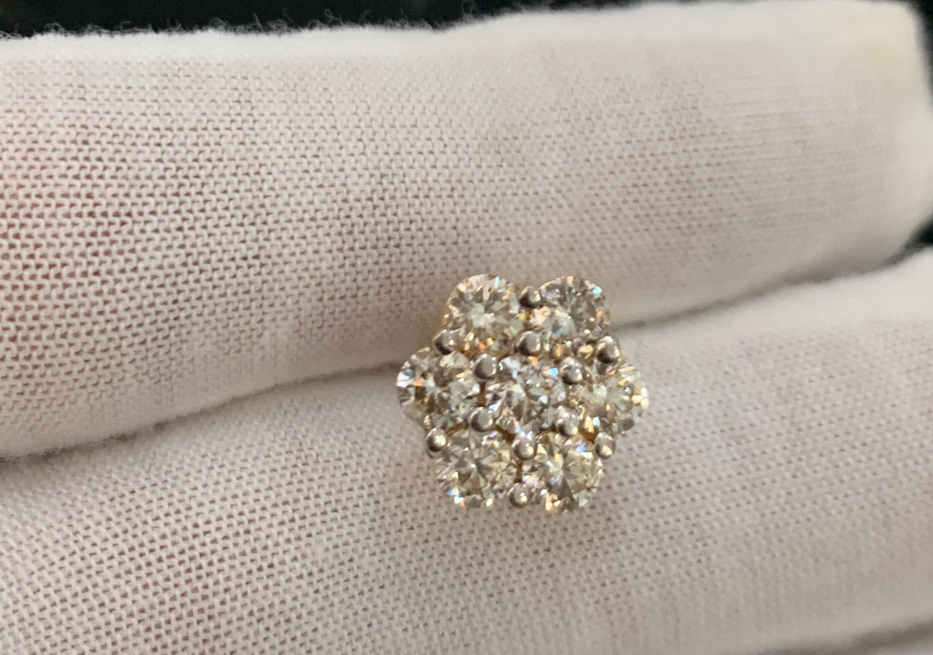 Women's 2.80 Carat, 7 Diamond Floral Cluster Flower Stud Earrings 14 Karat Yellow Gold For Sale