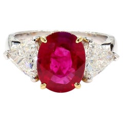 2.80 Carat Burma Ruby & Diamond Platinum Ring