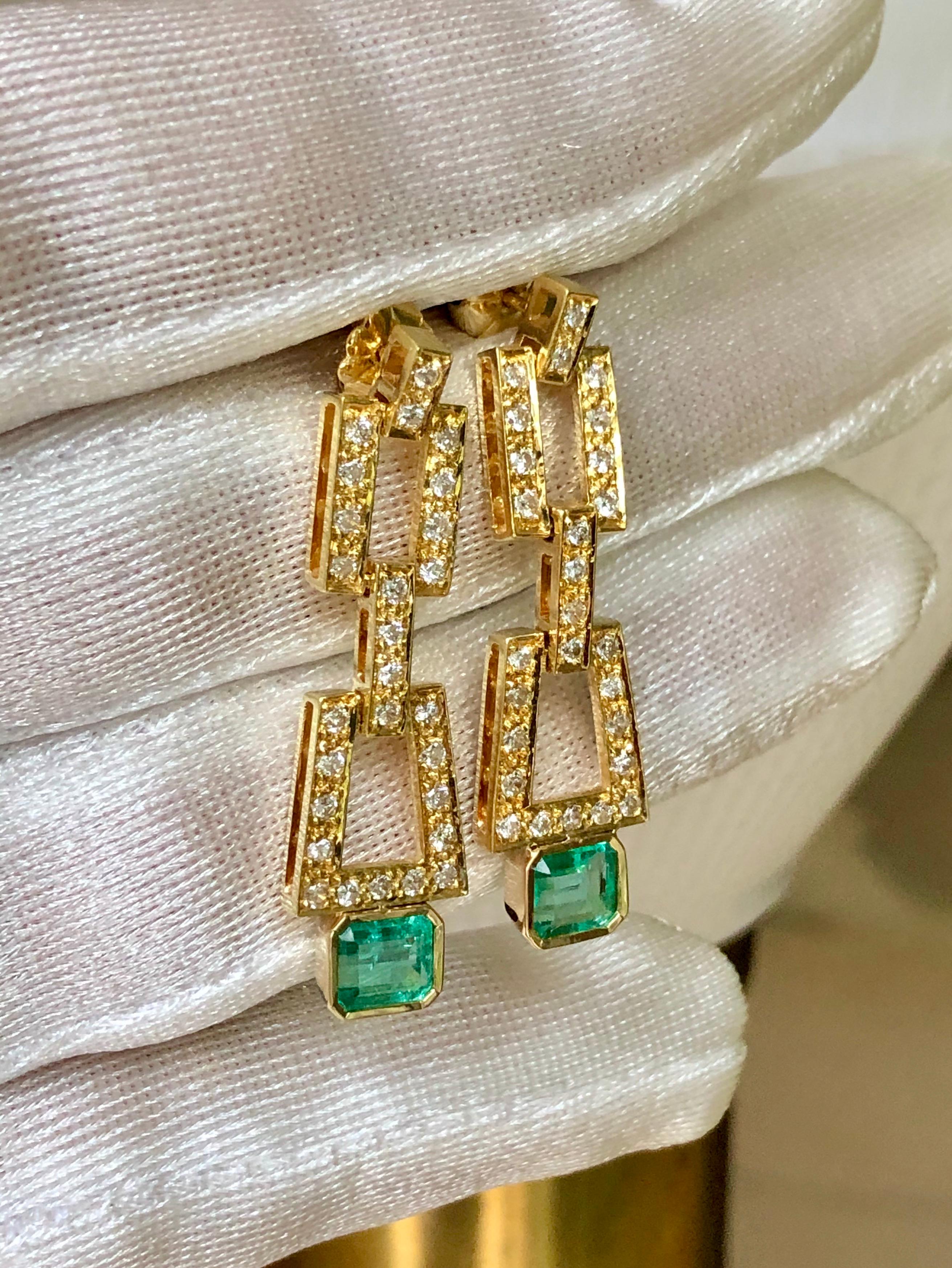 2.80 Carat Natural Colombian Emerald Diamond Drop Earrings 18 Karat For Sale 7