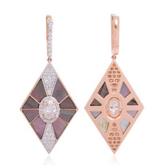 Pendientes cometa de esmalte de oro rosa de 18 quilates y diamantes de 2,80 quilates