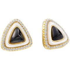2.80 Carat Diamonds, Black Onyx, 18 Karat Yellow Gold, Mother of Pearl Earrings 2.80 Carat Diamonds, Black Onyx, 18 Karat Yellow Gold, Mother of Pearl Earrings