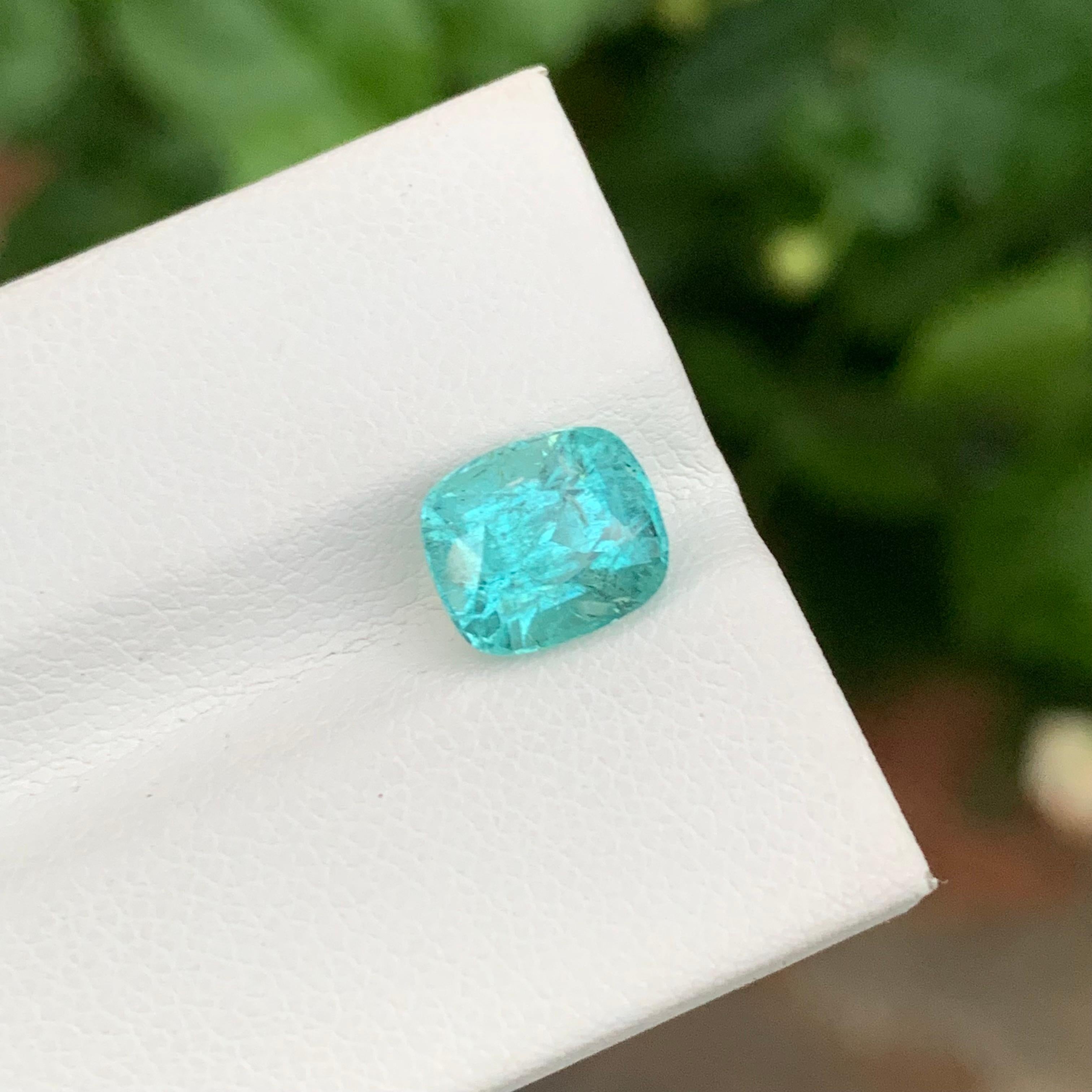 2,80 carati di tormalina sfusa di colore naturale ricco di mare a forma di cuscino in vendita 3