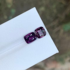 2.80 Carat Natural Loose Dual Purple Spinel For Jewellery Making