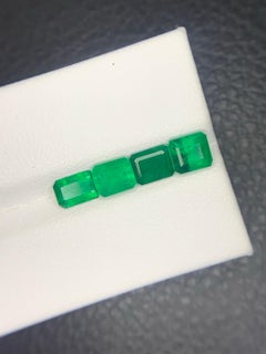 2.80 Carat Natural Loose Emerald Lot Gemstone For Jewellery Making