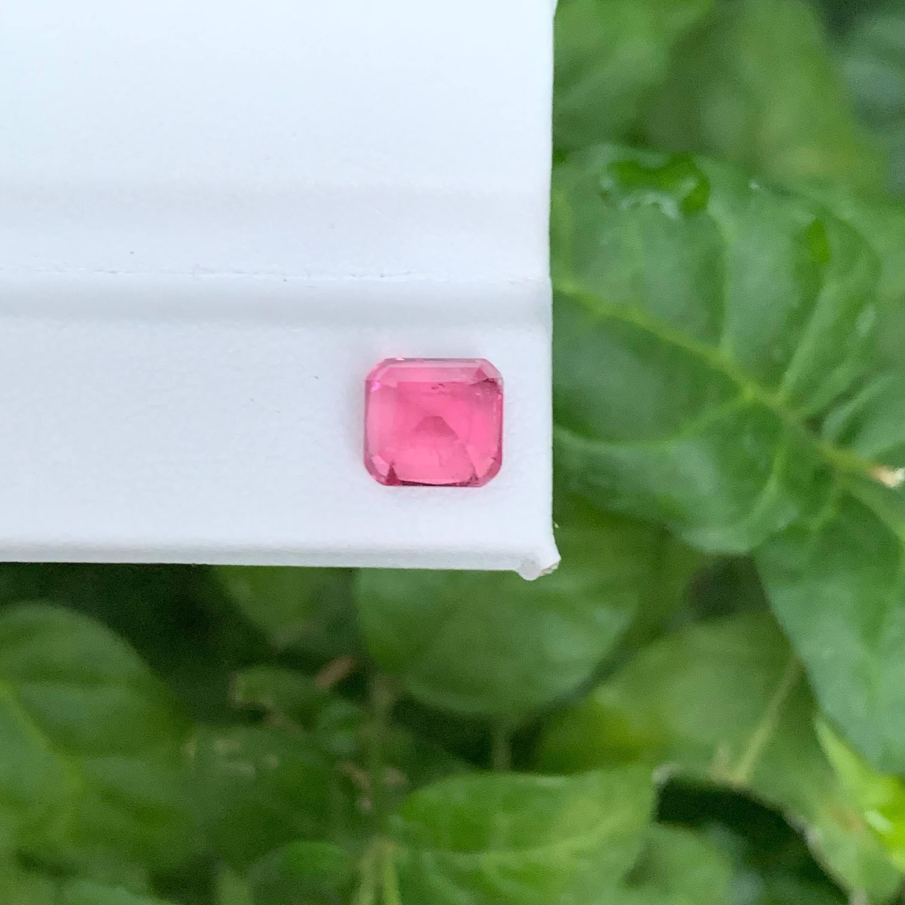 Taglio cuscino 2,80 carati di tormalina rosa calda naturale sfusa con taglio a cuscino Gemma afgana in vendita