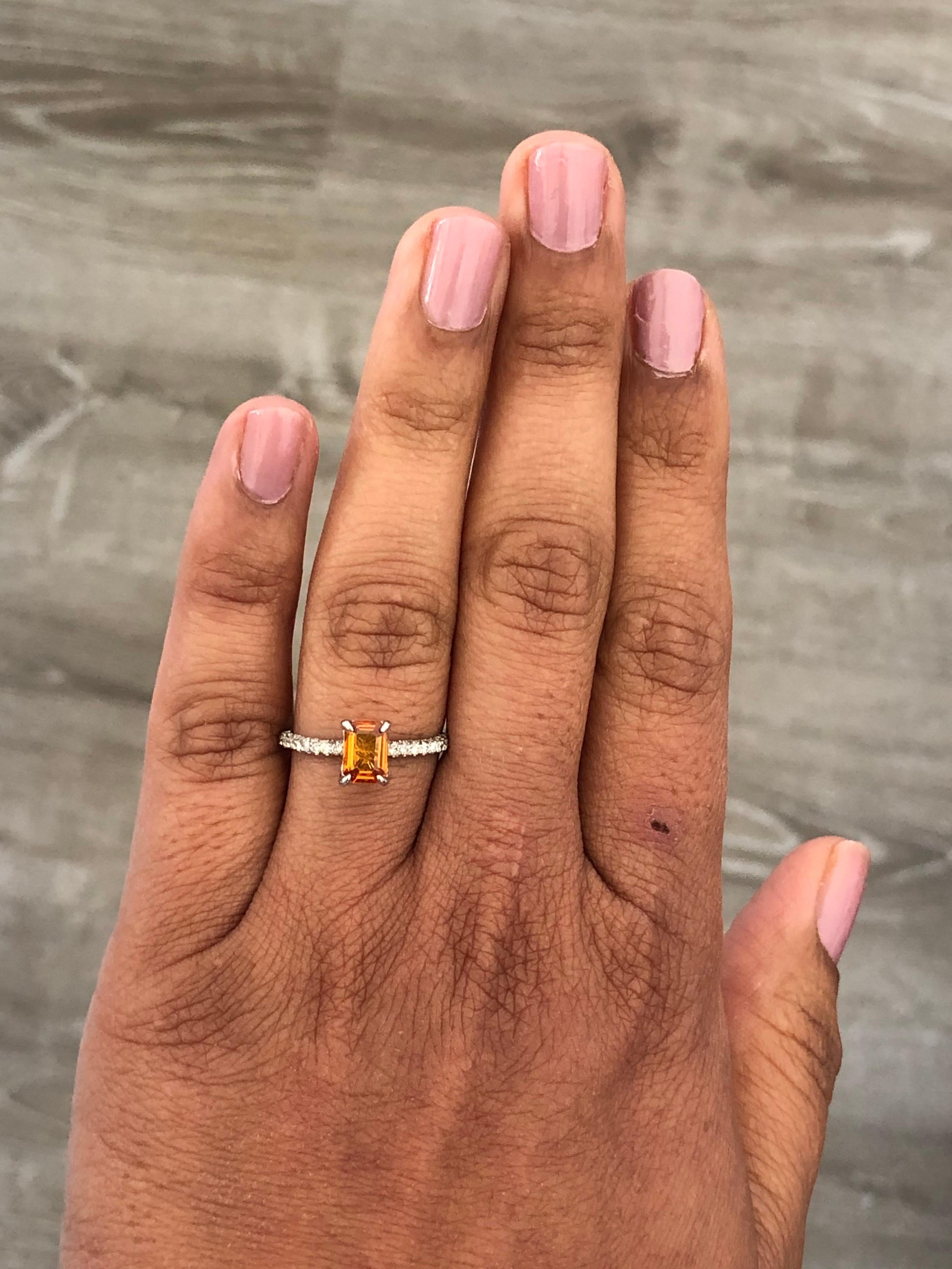 1.50 Carat Orange Sapphire Diamond White Gold Ring In New Condition In Los Angeles, CA