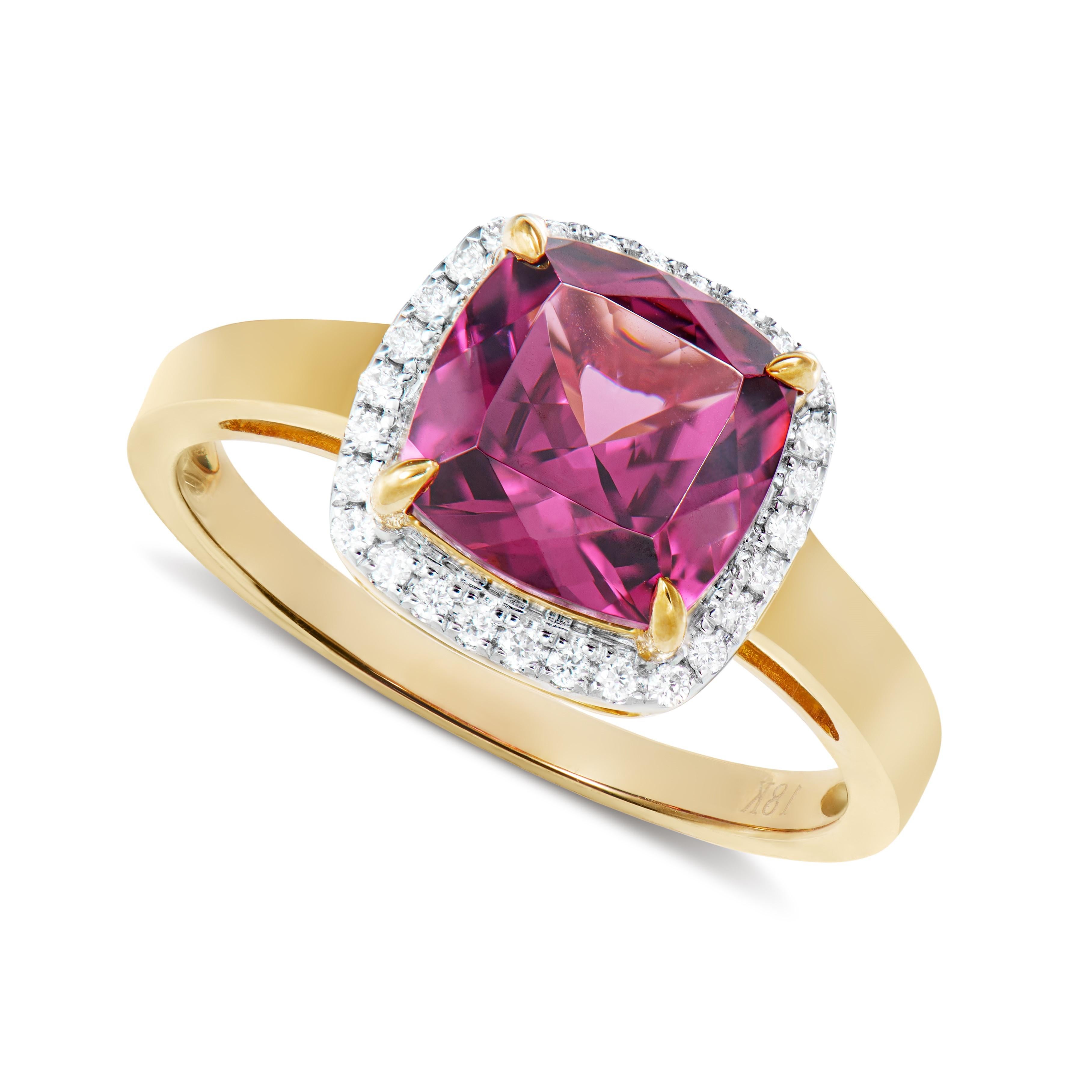 Presented A lovely collection of gems, including Amethyst, Peridot, Rhodolite, Sky Blue Topaz, Swiss Blue Topaz and Morganite is perfect for people who value quality and want to wear it to any occasion or celebration. The yellow gold Rhodolite Ring