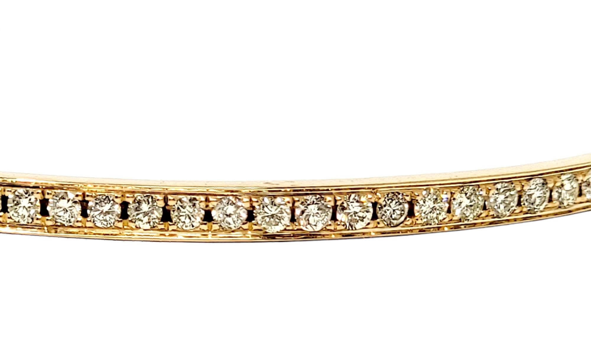 Contemporary 2.80 Carat Round Brilliant Diamond Eternity Bangle Bracelet 14 Karat Yellow Gold For Sale