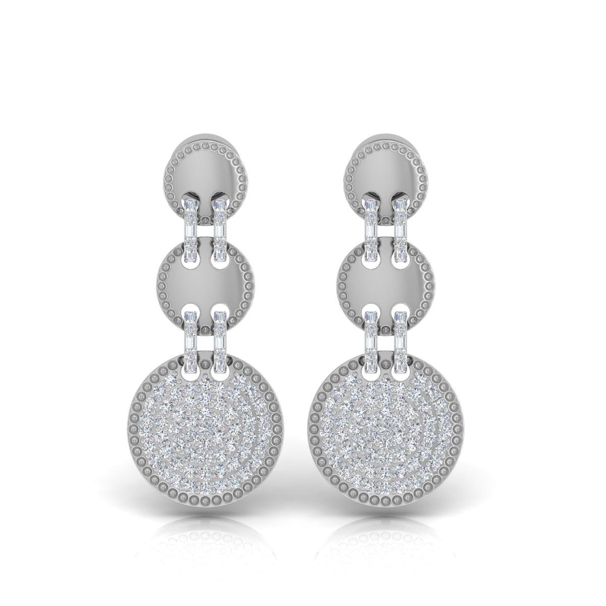 Fundidos en oro de 18 quilates, estos exquisitos pendientes están engastados con 2,80 quilates de brillantes diamantes.

SIGUE LA TIENDA DE SPECTRUM JEWELS para ver la última colección y piezas exclusivas. Spectrum Jewels se enorgullece de ser uno