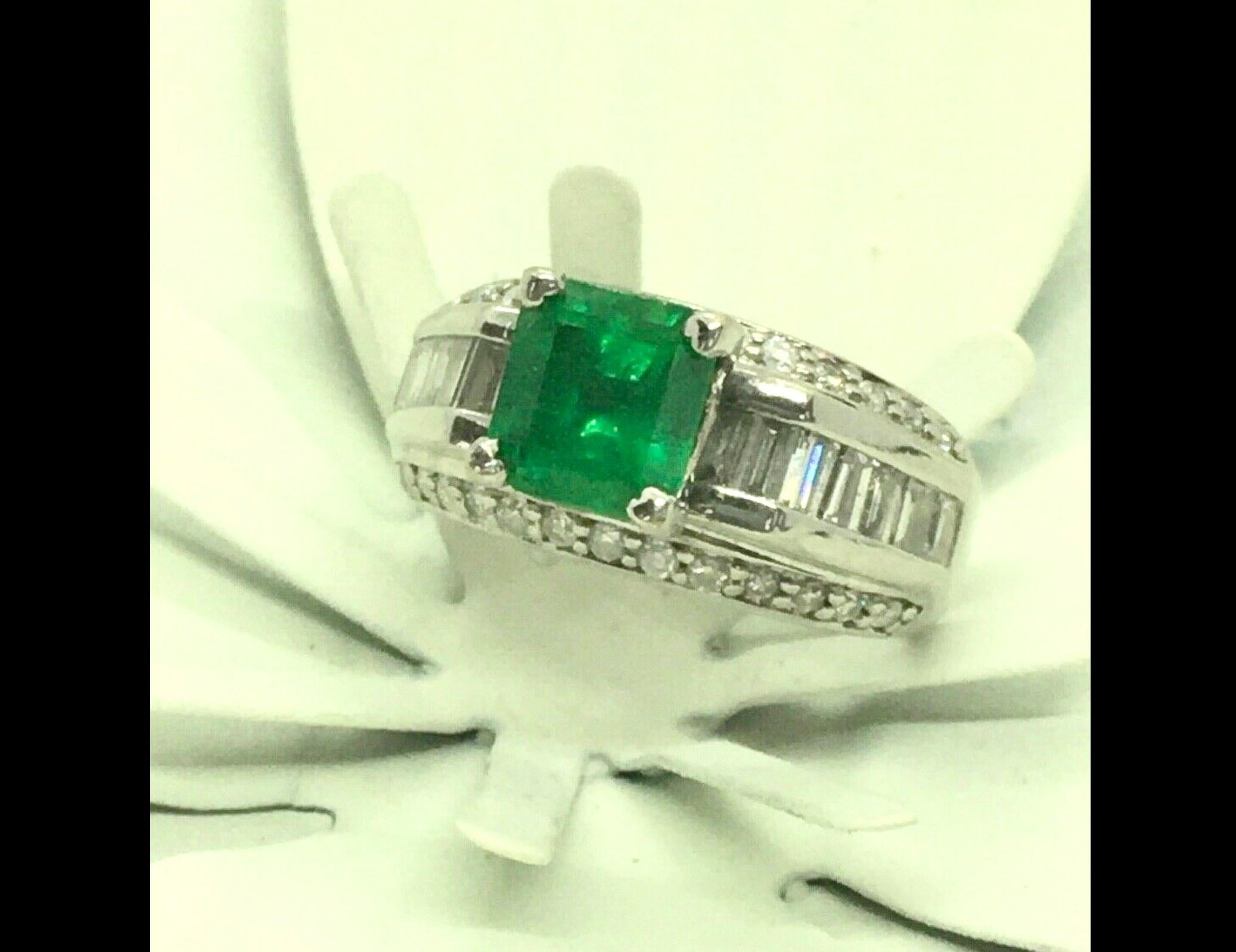 Women's 2.80 Carat Square Colombian Emeralds and Diamond Engagement Ring White Gold For Sale
