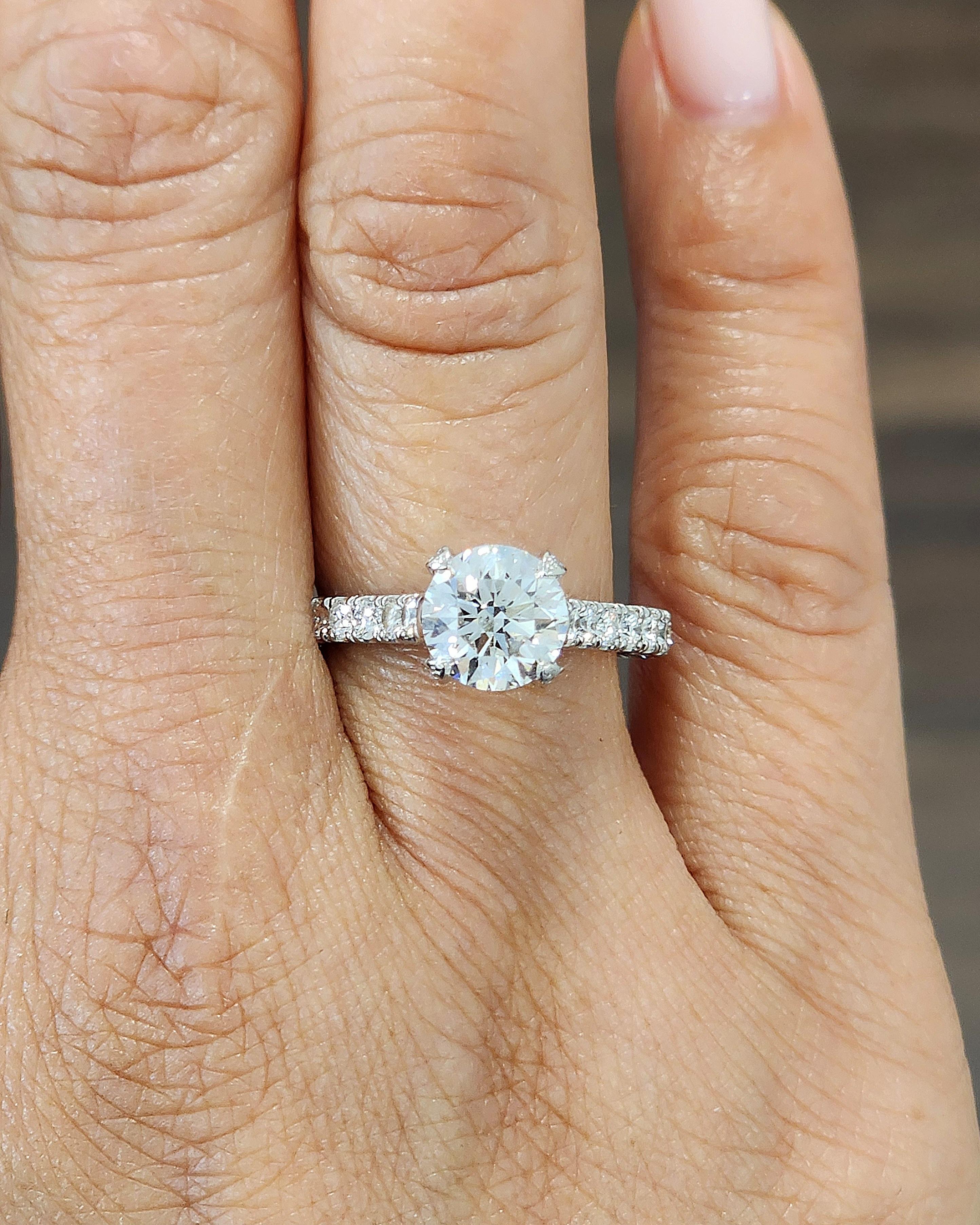 Art déco 2.80 Carat Tacori Petite Crescent RoyalT Round GIA Solitaire Engagement Ring en vente
