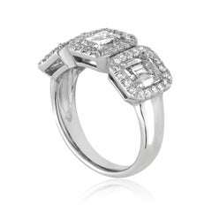2.80 Carats Diamond Three Stone Emerald Cut Gold Ring