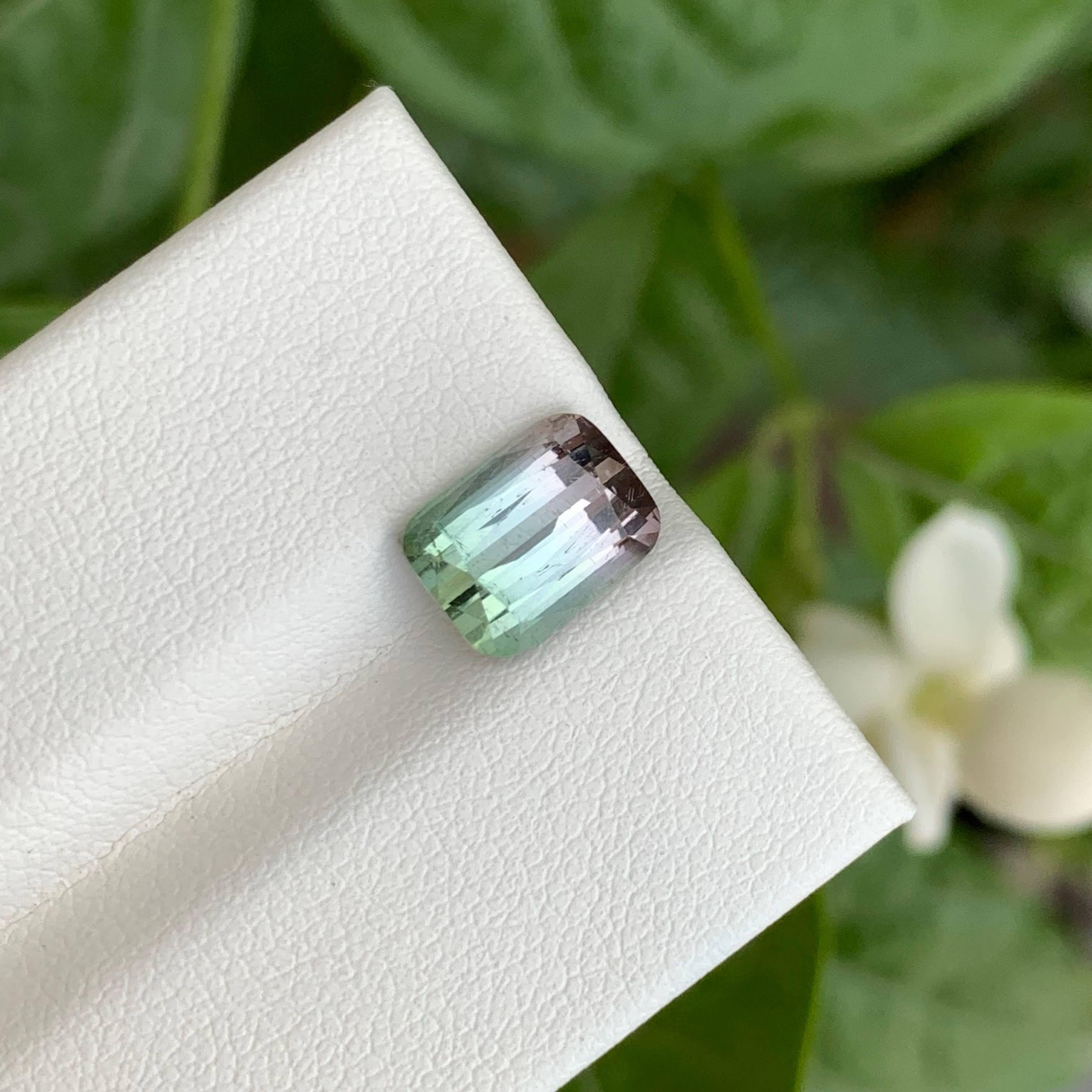 2.80 carats Loose Bicolor Tourmaline Stone Cushion Cut Natural Afghan Gemstone in vendita 1