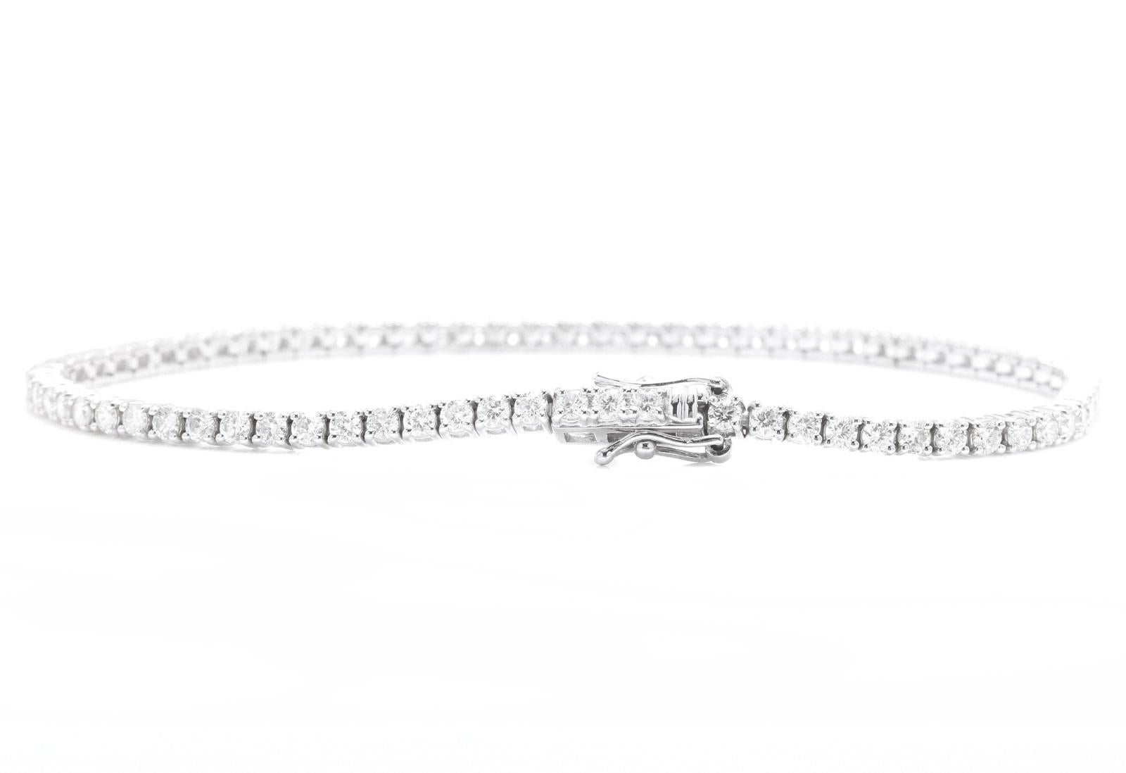 2.80 Carats Stunning Natural Diamond 14K Solid White Gold Bracelet 

Suggested Replacement Value: Approx. $6,000.00

STAMPED: 14K

Total Natural Round Diamonds Weight: Approx. 2.80 Carats (color G-H / Clarity SI1-SI2)

Bangle Wrist Size is:  7