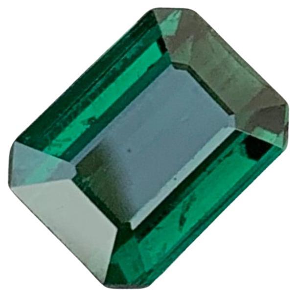 2.80 Carats Natural Loose Dark Green Chrome Tourmaline Emerald Shape en vente