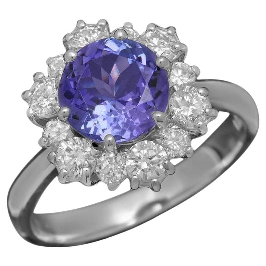 2.80 Carats Natural Tanzanite and Diamond 14K Solid White Gold Ring For Sale