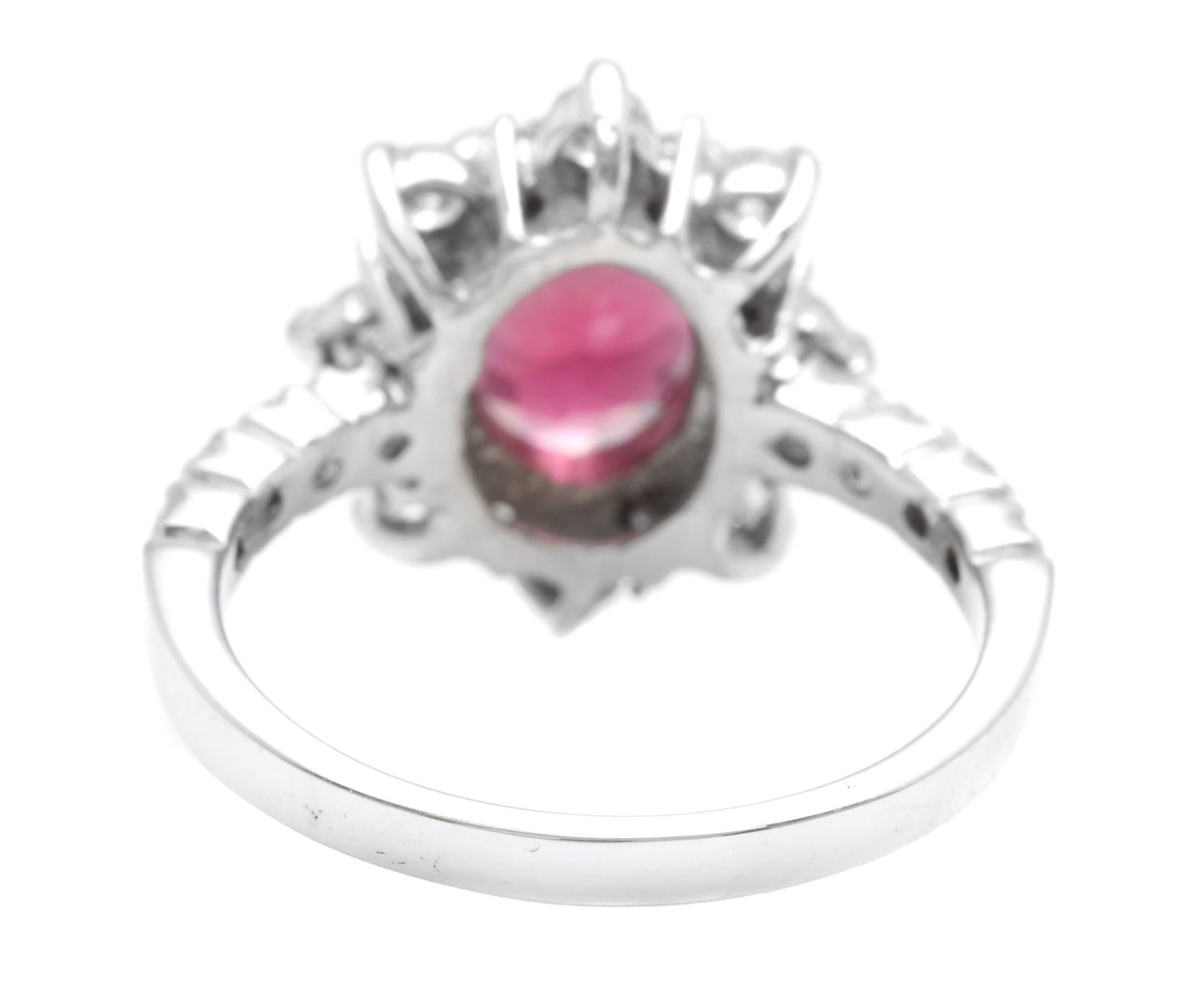 2.80 Carats Natural Tourmaline and Diamond 14K Solid White Gold Ring In New Condition For Sale In Los Angeles, CA