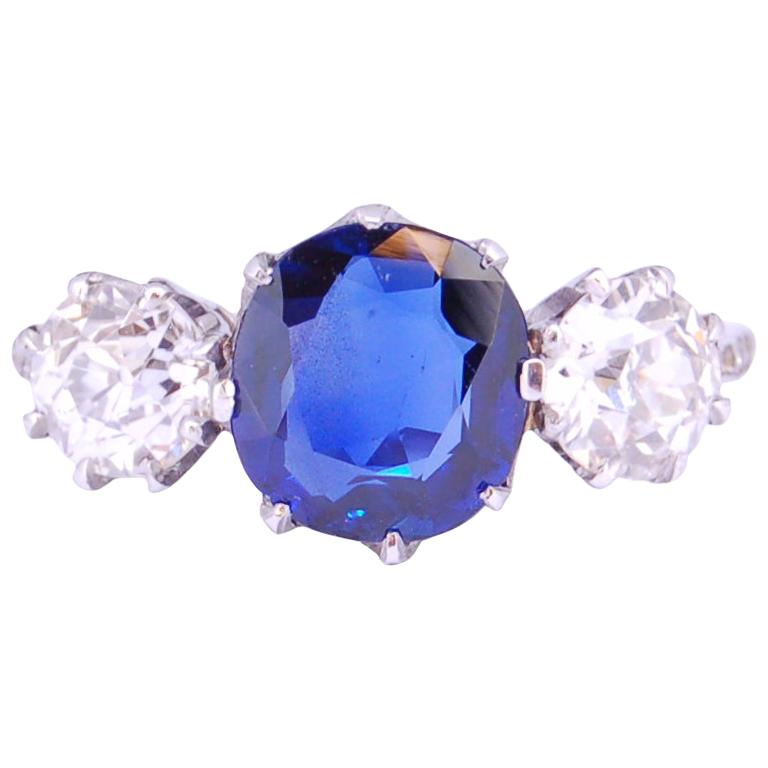 2.80 Carat Burma Blue Sapphire and Diamond 3-Stone Ring For Sale