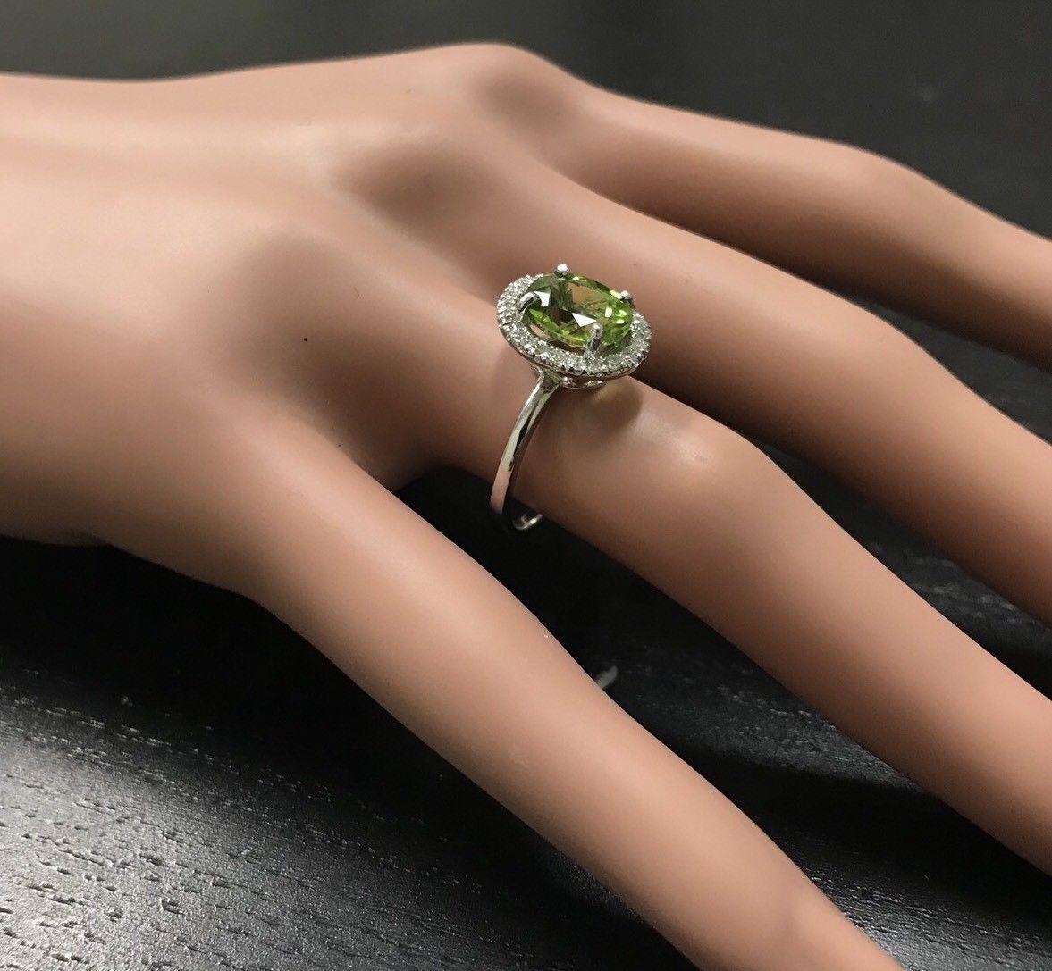 2.80 Carat Natural Very Nice Looking Peridot and Diamond 14K Solid Gold Ring For Sale 1