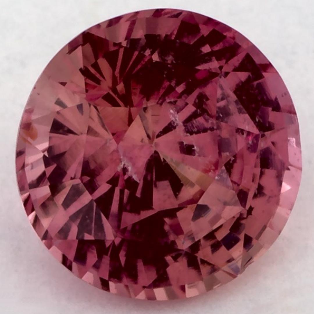 This natural Pink sapphire offers elegance and sophistication. With its rich colour saturation and precise cutting, it is the perfect centrepiece for an engagement ring or luxury jewellery design.

🔹 Treatment: Heat (common trade practice) 
✨ Ideal