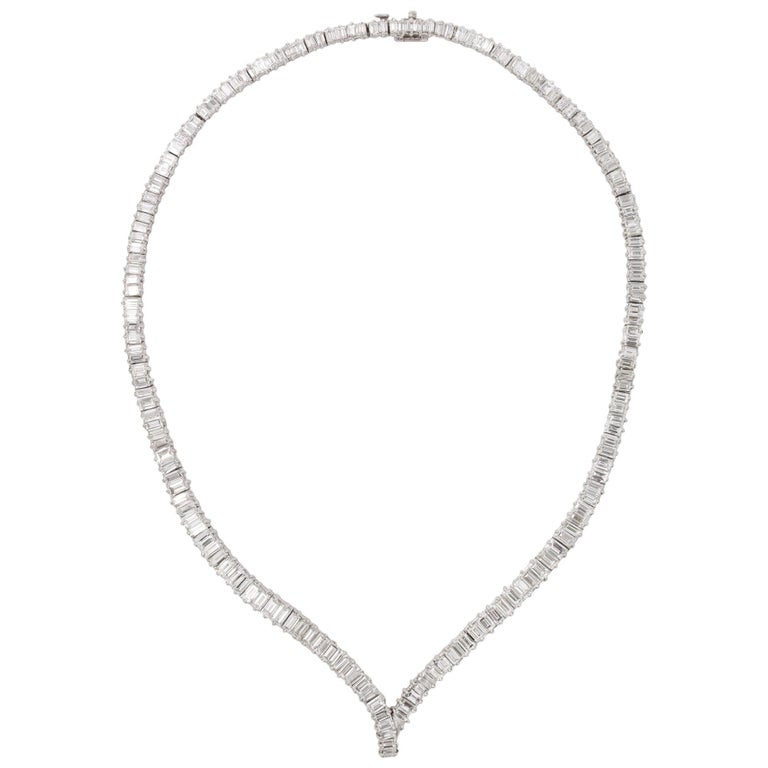 28.00 Carat Diamond Tennis Necklace For Sale at 1stDibs