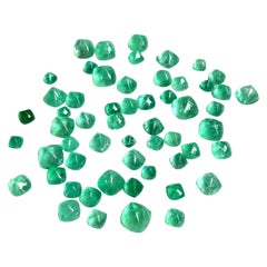 28.06 Cts Colombian Emerald Sugarloaf cabochon Loose Gemstone for Fine Jewelry