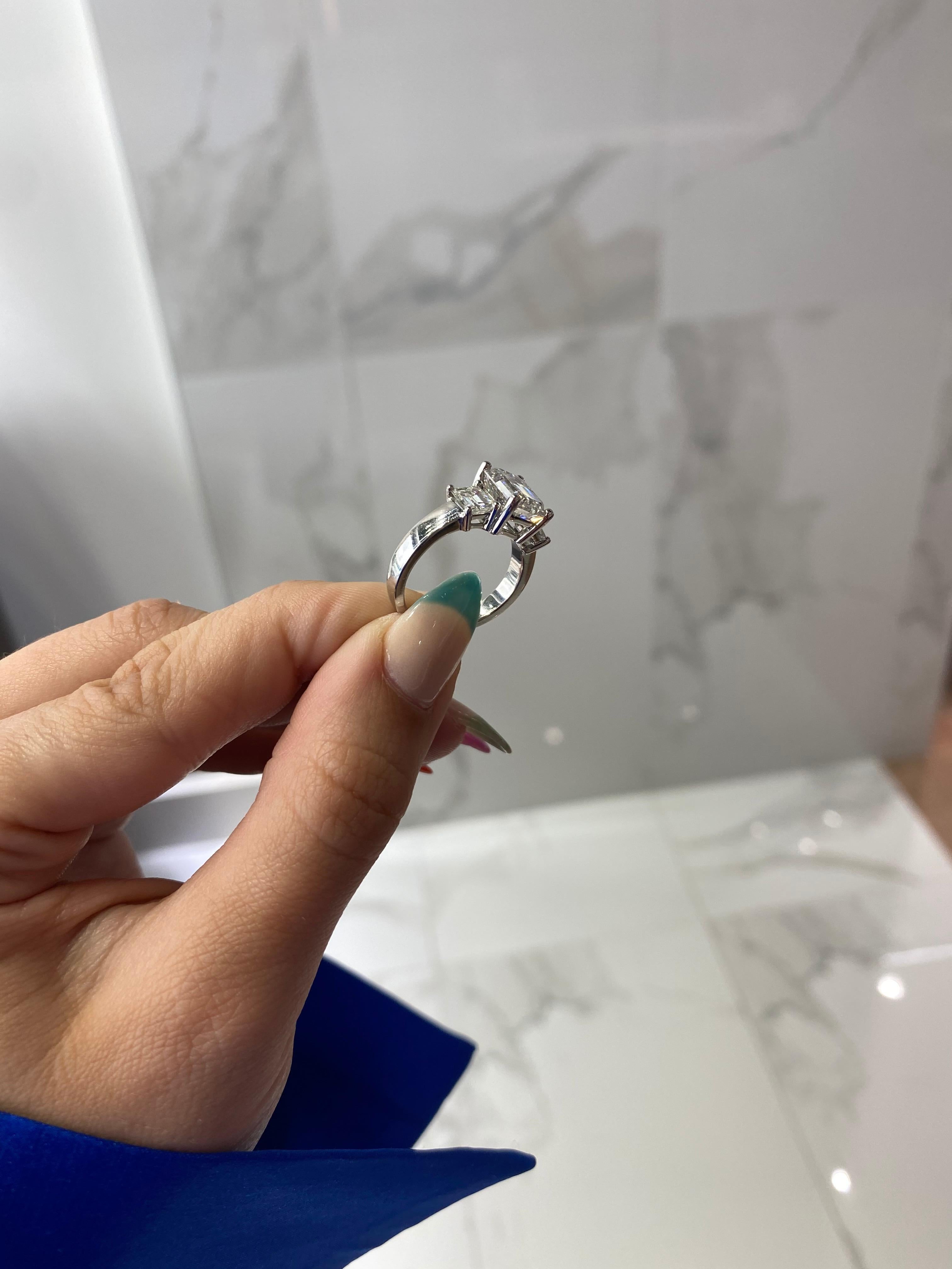 2.80ct Emerald Cut Diamond I VS1, GIA Platinum Engagement Ring 1.20ctw Sides 5