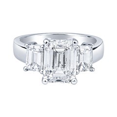 2.80ct Emerald Cut Diamond I VS1, GIA Platinum Engagement Ring 1.20ctw Sides