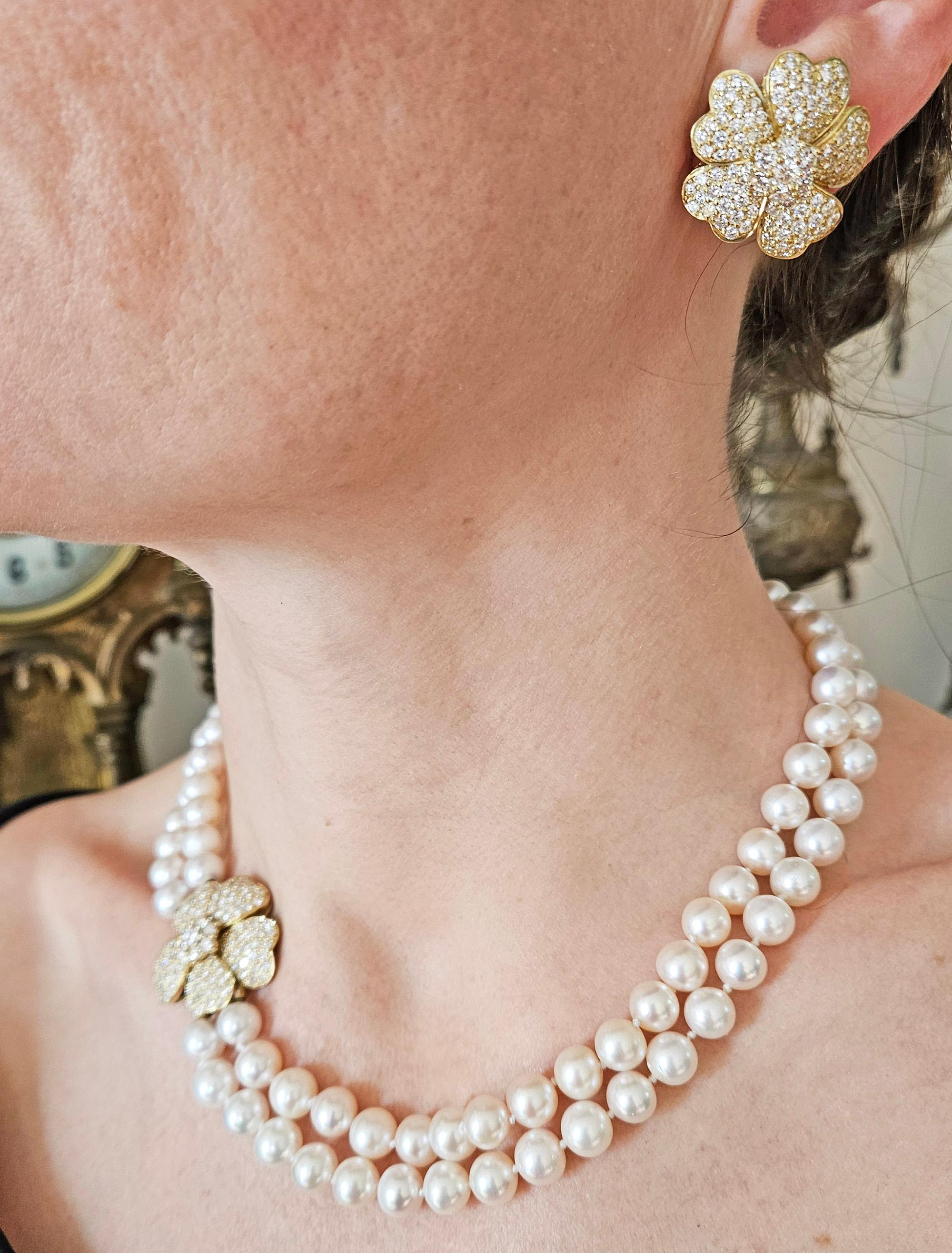 2.80ctw Diamond Flower Cultured Akoya White Double Strand Pearl 18KY Necklace For Sale 6