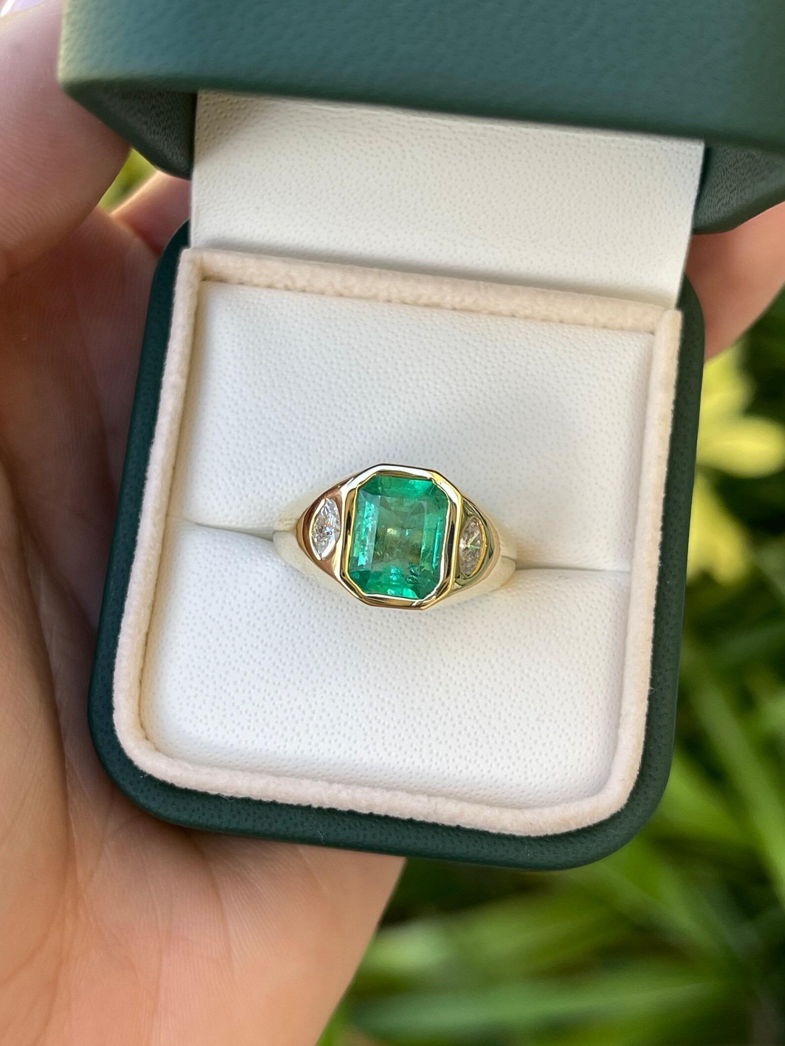 Modern 2.80tcw Three Stone Colombian Emerald & Diamond Marquise Cut Unisex Ring 14K For Sale