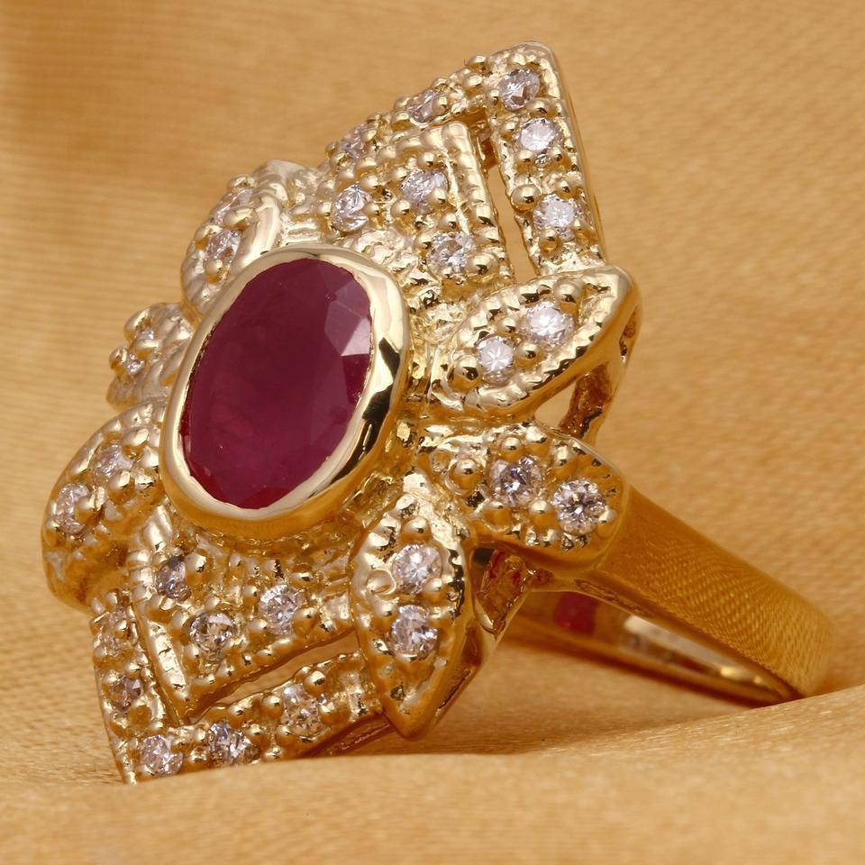 Mixed Cut 2.81 Carat Impressive Natural Red Ruby and Diamond 14 Karat Yellow Gold Ring For Sale