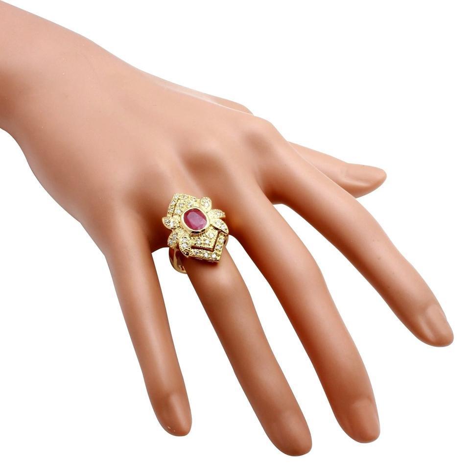 2.81 Carat Impressive Natural Red Ruby and Diamond 14 Karat Yellow Gold Ring For Sale 1