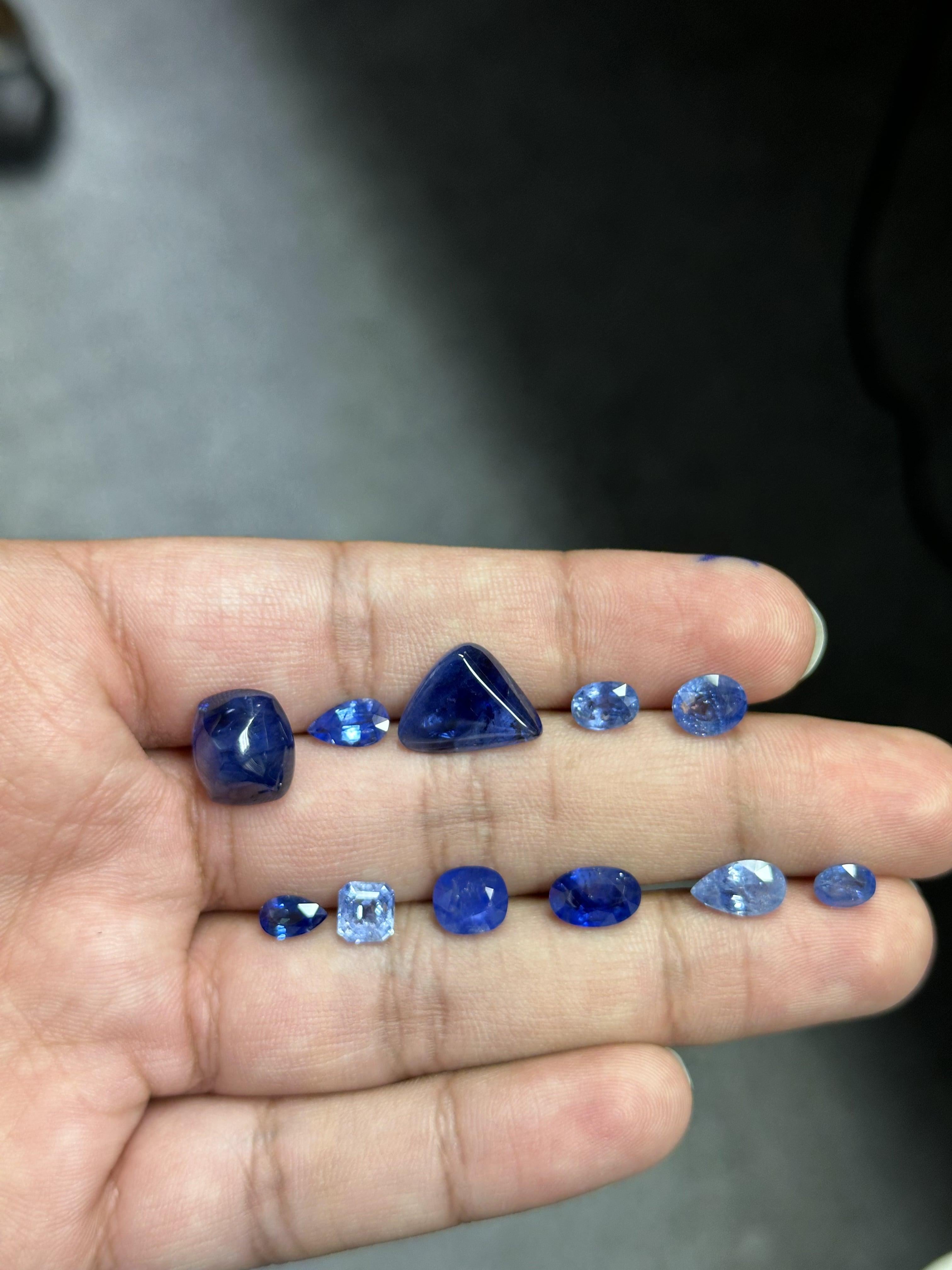 28.12 Karat Blauer Saphir Lot im Zustand „Neu“ im Angebot in Bangkok, TH