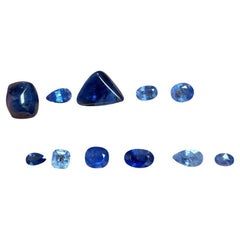 28.12 Karat Blauer Saphir Lot