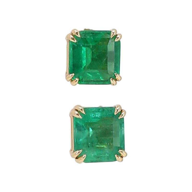 2.815 Ct Natural Emerald 18k Yellow Gold Errings