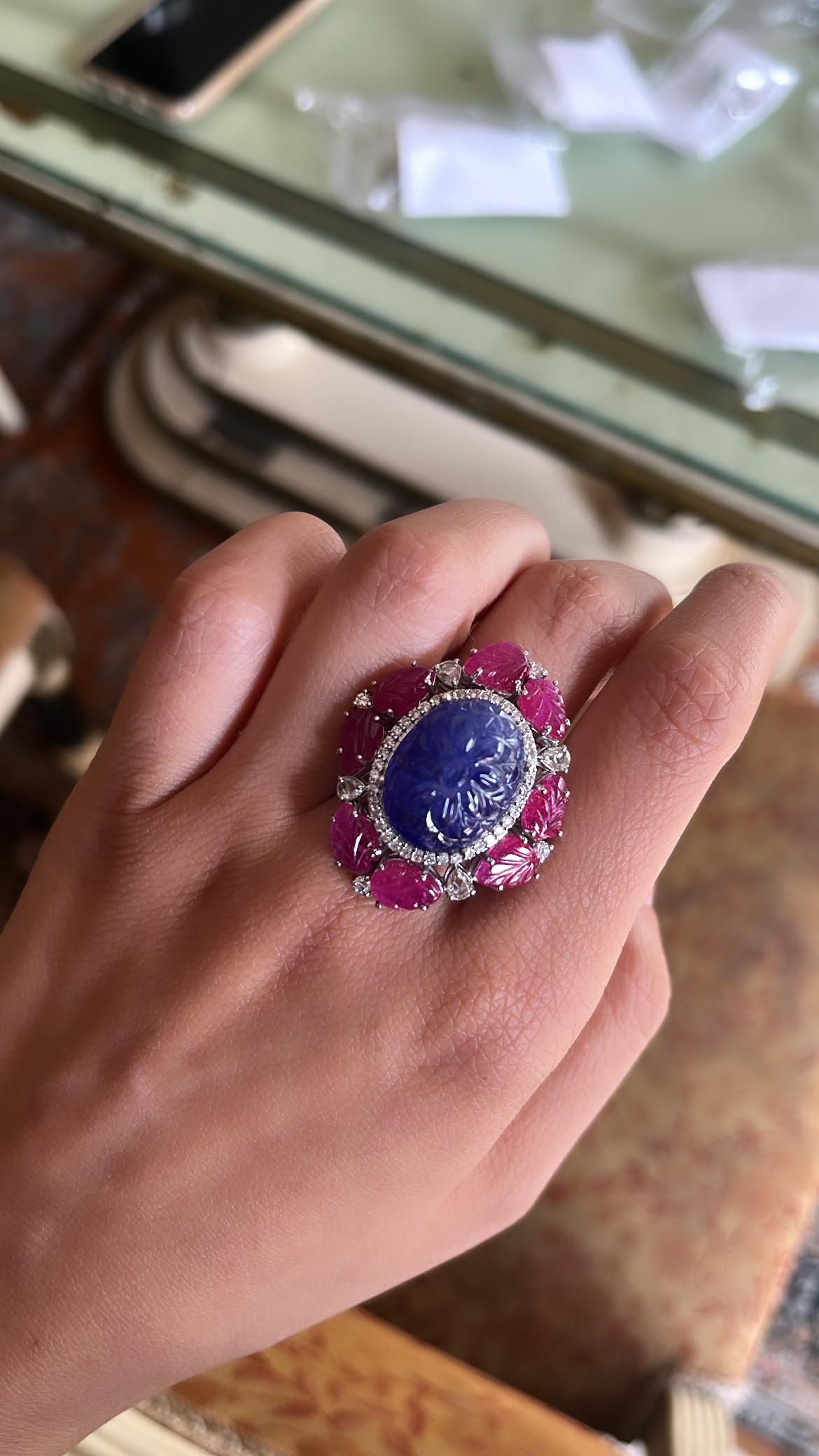 28.17 Carats, Natural Carved Tanzanite, Carved Ruby & Diamonds Cocktail Ring 2
