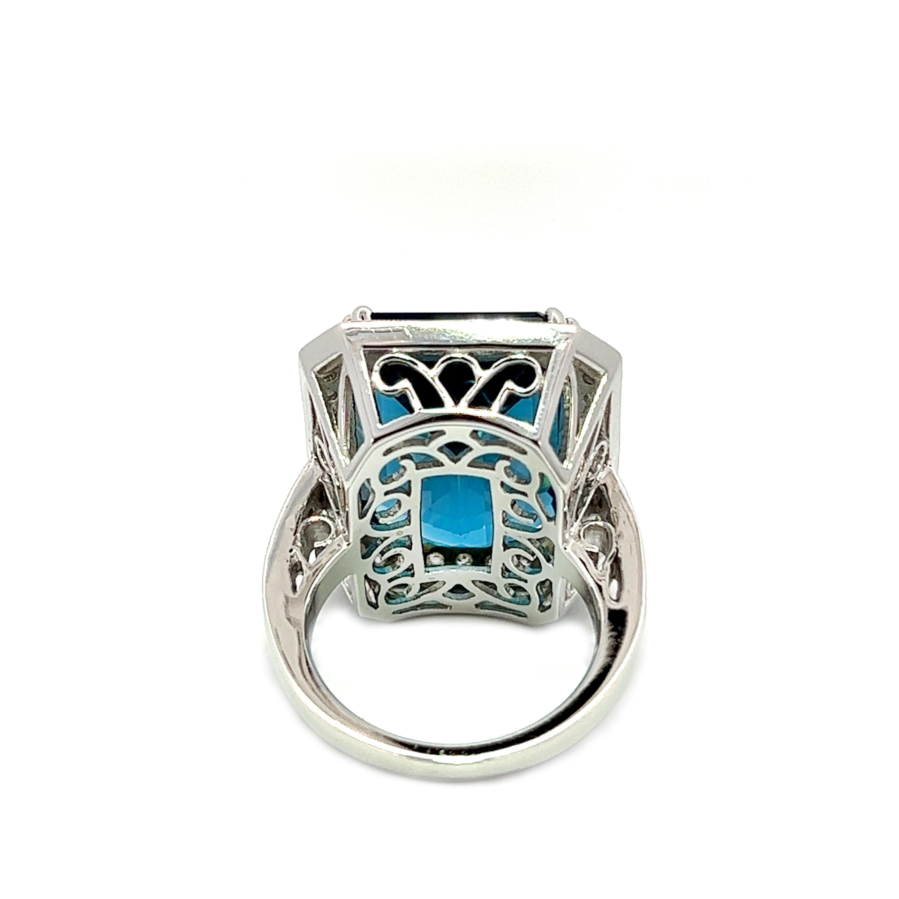 Women's or Men's 28.17CT Total Weight London Blue Topaz & Diamonds Ring, set in 14KW For Sale