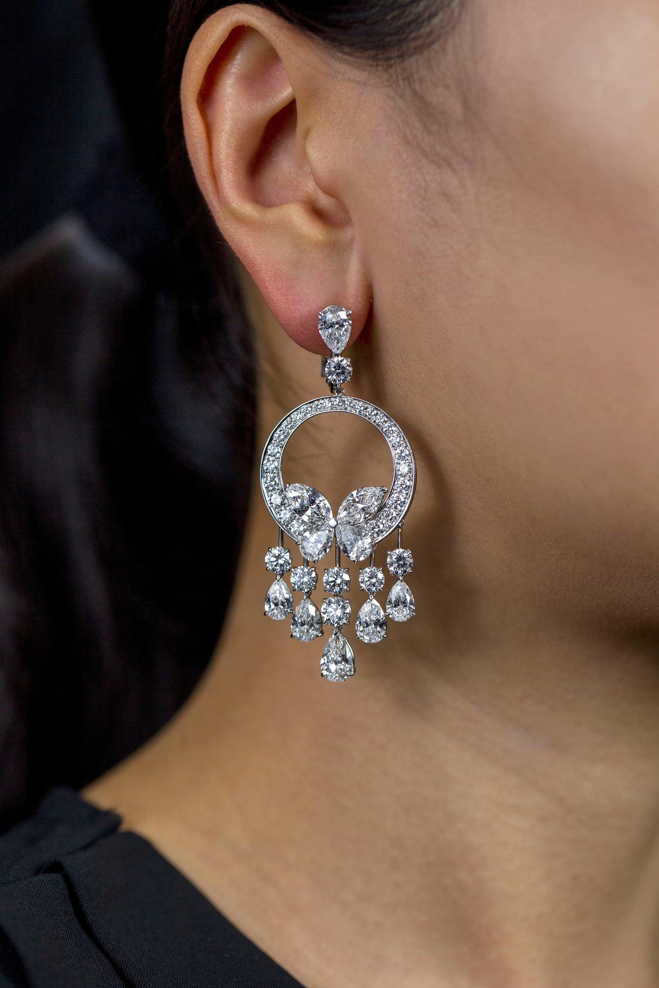 Women's 28.19 Carat Total Mixed Cut Diamond Open Work Chandelier Earrings in Platinum For Sale