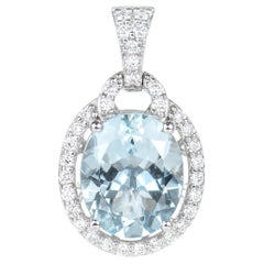 Sunita Nahata Aquamarine 2.81ct. Pendant in 18KWG with Diamond