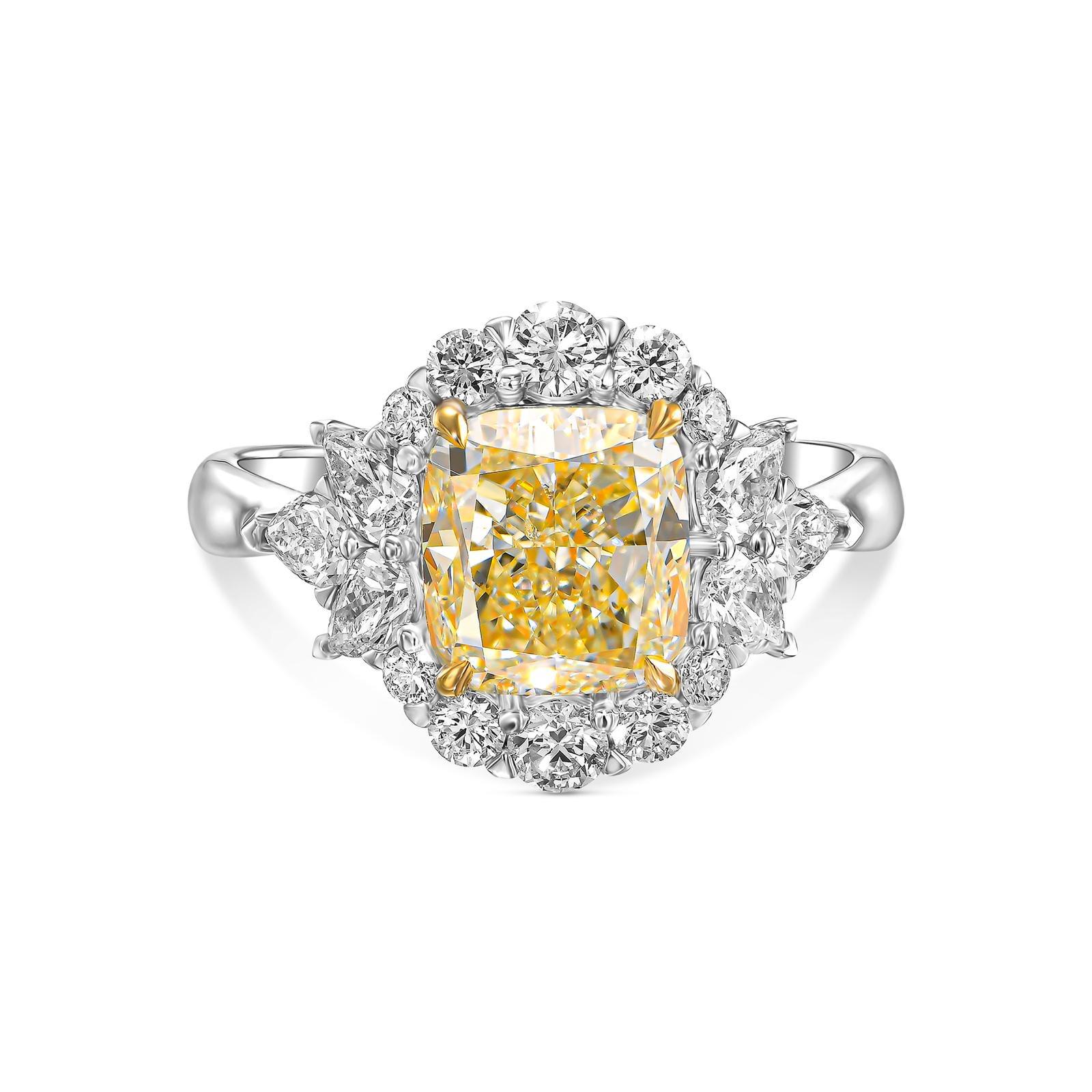 2,82 Karat gelber Diamant Verlobungs-Cocktailring, 18K Gold IGI zertifiziert (Viktorianisch) im Angebot