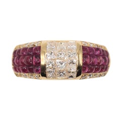 2.82 Carat Ruby 0.84 Carat Diamond 18K Gold Pavé Band Ring