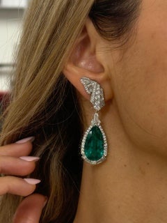 Colombian Pear Emerald & Diamond Earrings, Gübelin Certified