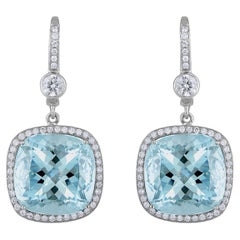 Boucles d'oreilles en or 28,23 carats aigue-marine naturelle taille coussin et diamant blanc