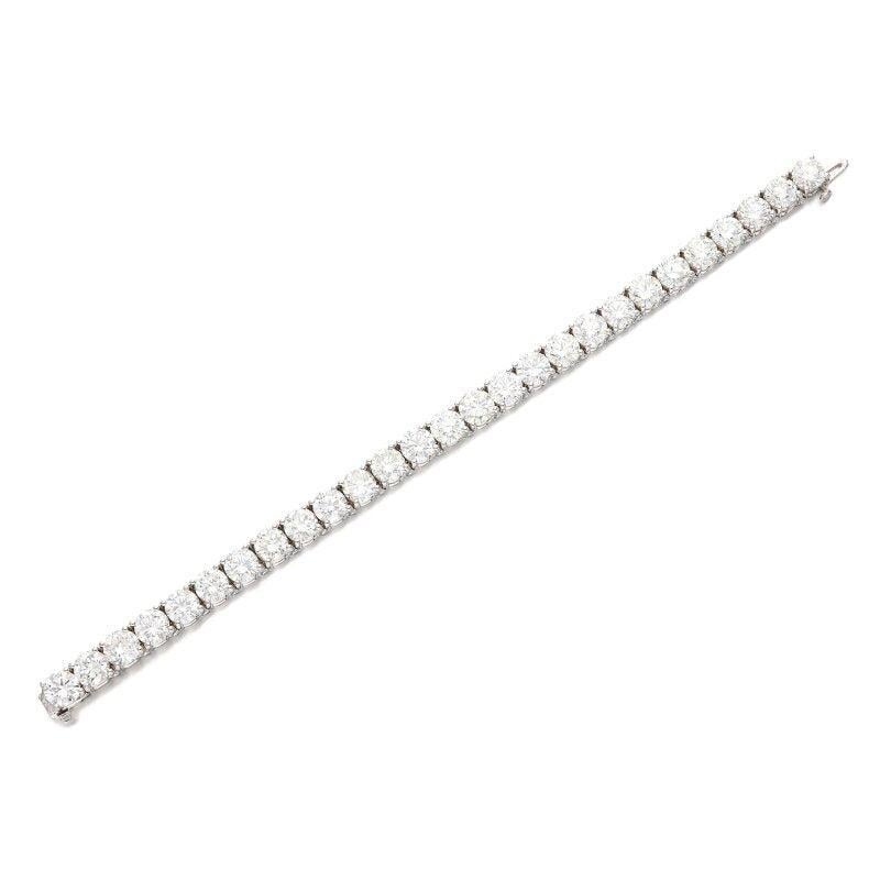 28,23 carati di diamante rotondo brillante J-SI1 Bracciale tennis in platino bianco In condizioni Nuovo a New York, NY