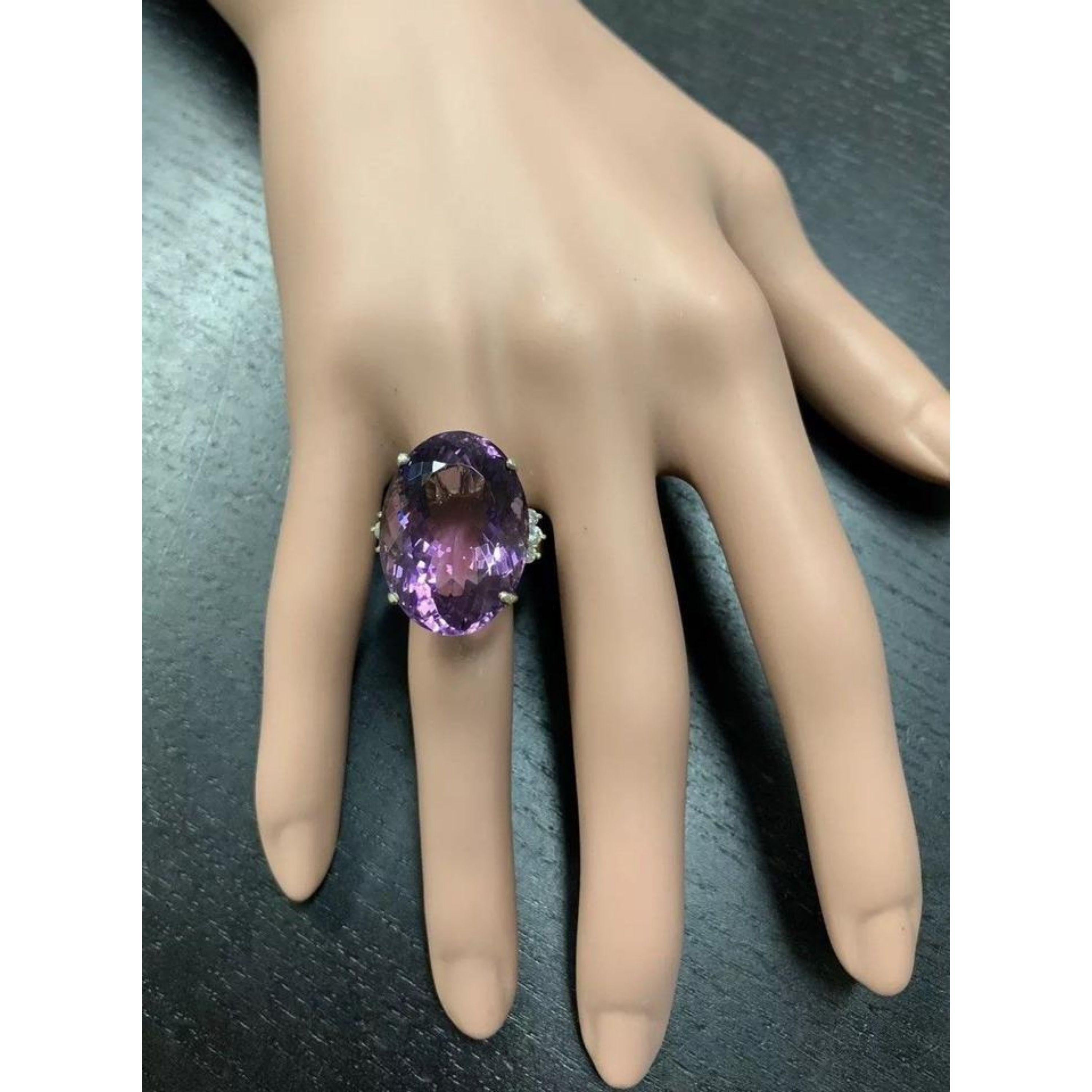 28.25 Carat Natural Amethyst and Diamond 14 Karat Solid Yellow Gold Ring For Sale 1