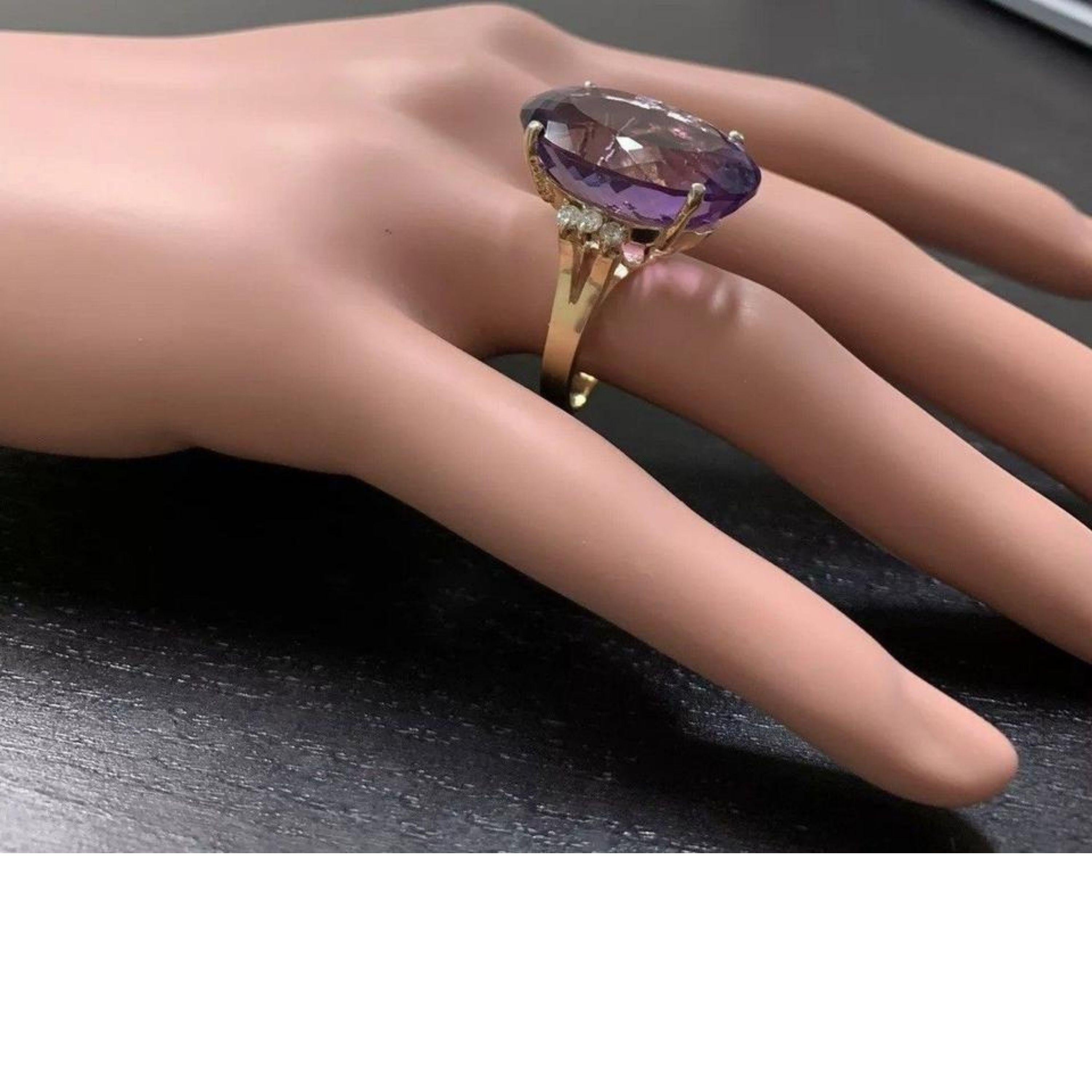 28.25 Carat Natural Amethyst and Diamond 14 Karat Solid Yellow Gold Ring For Sale 2