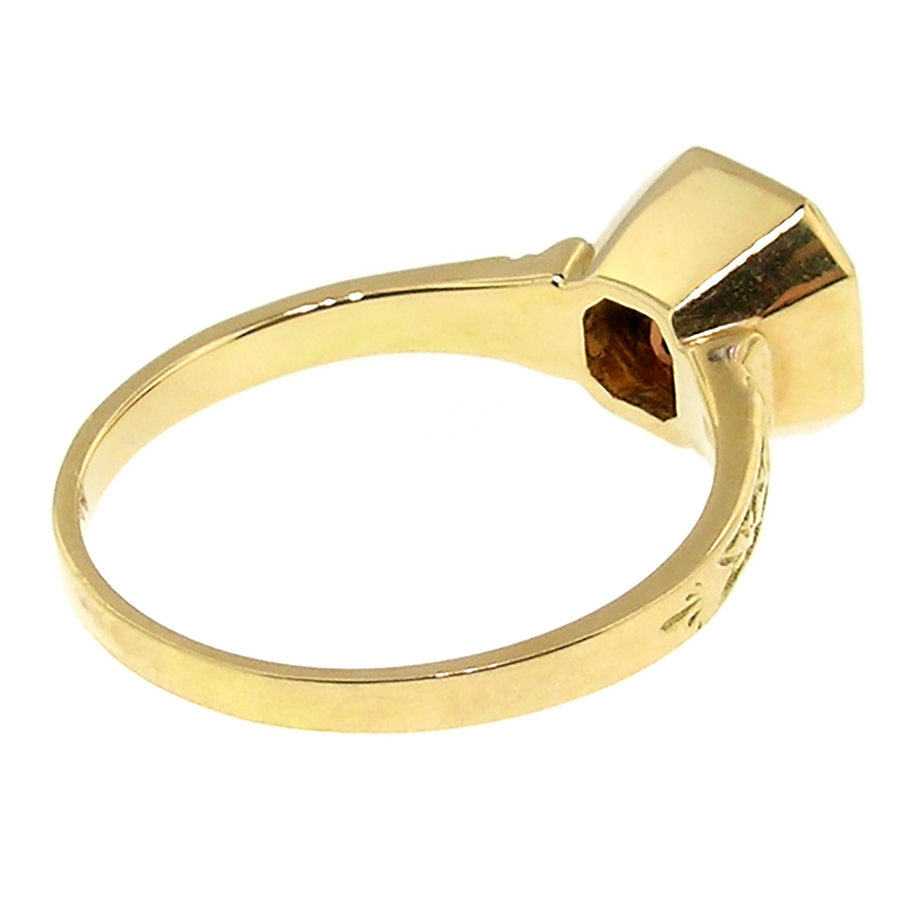 2.82ct Flame Zircon in 18 Karat Gold Custom Ring  1
