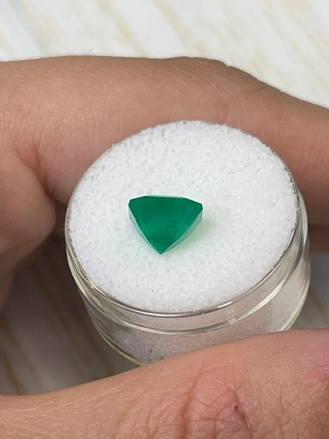 2.82ct Vibrant Muzo Green Colombian Emerald 8.6x8.6mm Asscher Cut May Birthstone (pierre de naissance de mai) Unisexe en vente